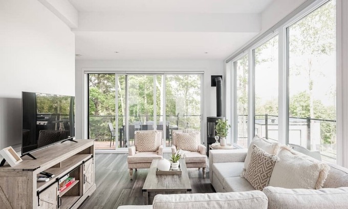 La Conception Casa | Le Cliff Chalet: Luxurious Modern Farmhouse