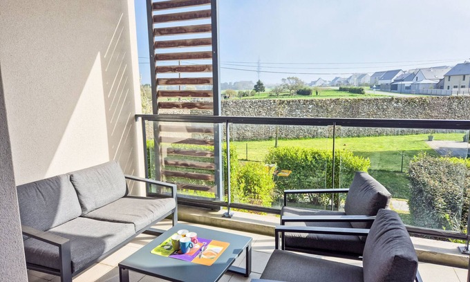 Rotheneuf-Le Pont Apartamento | Le Clos Bastille by Interhome