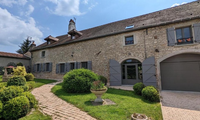 Sainte-Marie-la-Blanche Casa | Le Clos des écureuils