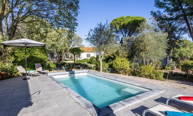 Beziers Casa | Le Clos Saint Emilie (Tennis & piscine) by Interhome