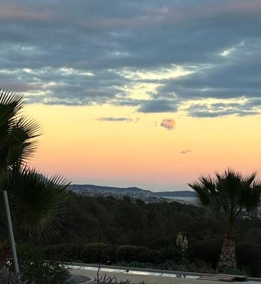 Les Maillans Casa | Le clos sainte marie