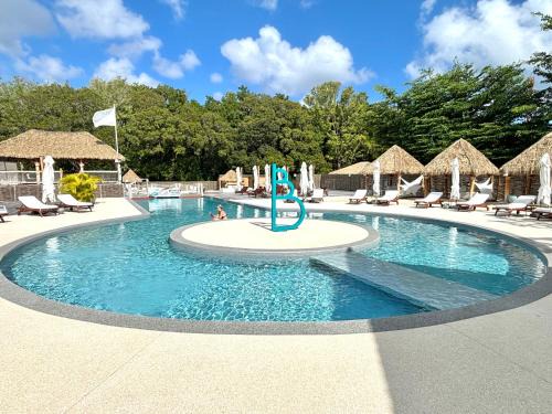 Grand-Bourg Apartamento | Le Cocon Miel, Piscine, Plage accessible à pied, Tennis