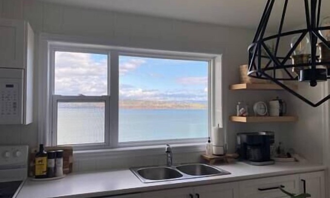 Dalhousie Apartamento | Le coin Zen / waterfront-King bed-dishwasher