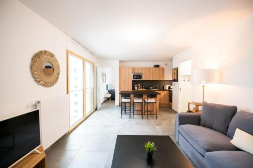 Villette Gare Apartamento | Le Cosmo - Premium apartment w/terrace- Part Dieu