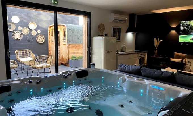 Aulnoy-lez-Valenciennes Apartamento | Le Cosy Appart Spa & Sauna by Spaona