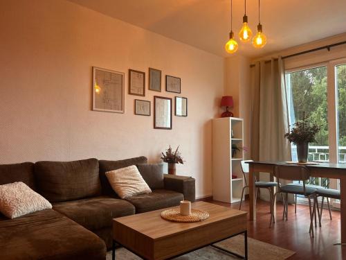 Poitiers Apartamento | Le Coteau city center near train station