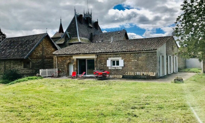 Vinzelles Casa | Le Cuvier des Morandes