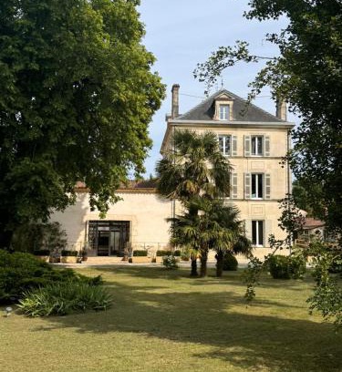 Mirambeau Casa | LE DOMAINE DE FERRAT