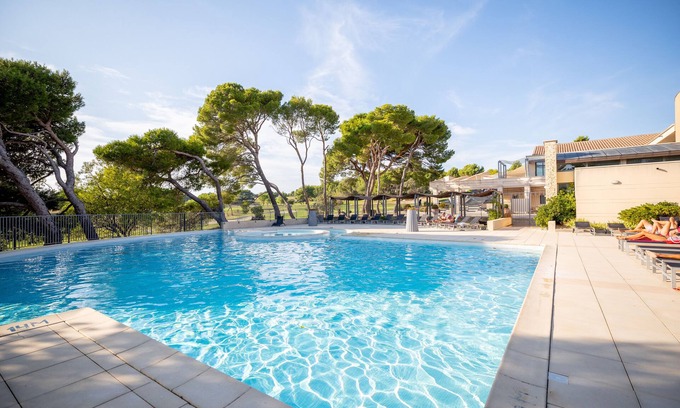Saumane-de-Vaucluse Casa | Le Domaine de Provence Country Club