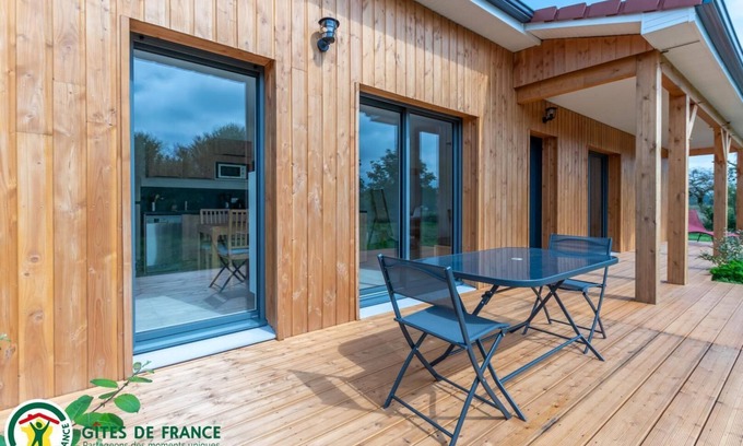 Hans Casa | Le Domaine des Sens - Hans