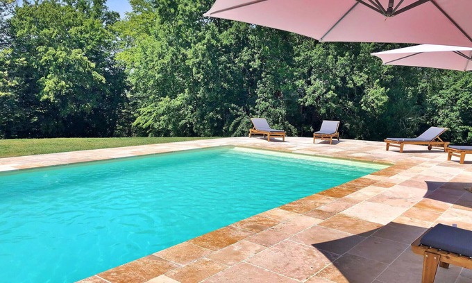 Saint-Cirq Casa | Le Domaine Du Cap La Roussie