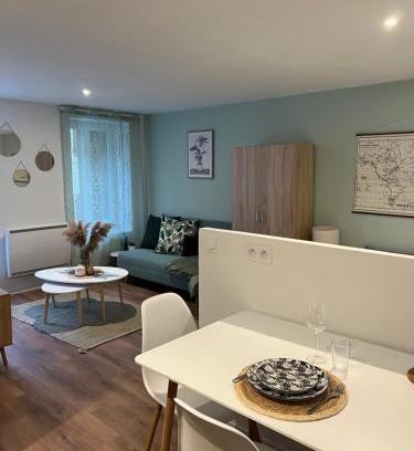 Tournon-sur-Rhone Apartamento | Le Farconnet