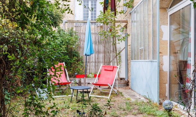 Saint-Pierre-d'Aurillac Casa | Le Fil Rouge – Un alojamiento acogedor entre piedra y diseño, en el campo