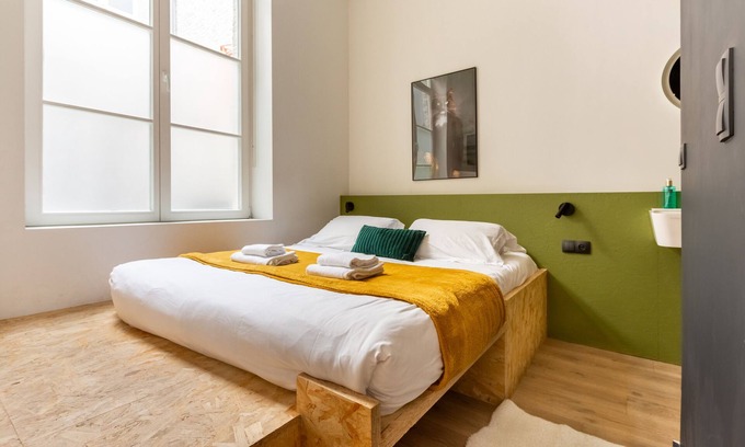 Old Lille Apartamento | Apartamento-Apartamento-Baño con ducha-Vista al patio-Le Foch