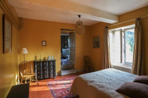 Saint-Julien-de-Civry Casa | Le gîte de Montjardin du Château de Vaulx