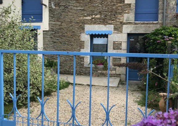 Guillac Casa | Le Gîte de la Porte Bleue