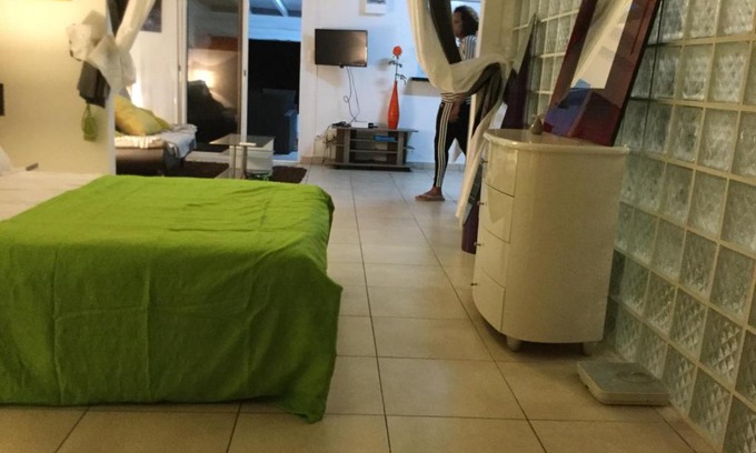 Riviere-Sens Casa | Le gîte les haut de la Marina