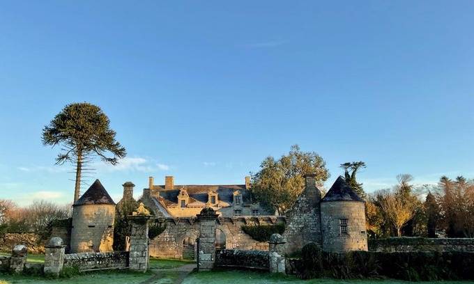 Lannilis Casa | Le Gîte les NUZ (parc du château de Keroüartz)