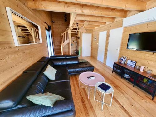 Coucouron Casa | Le Gite des Genêts
