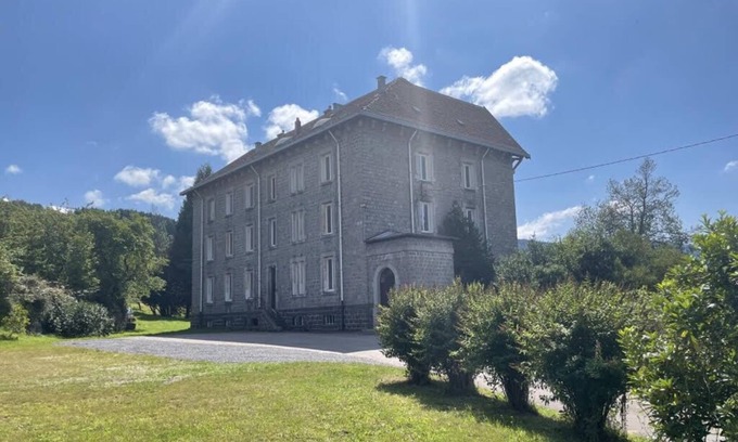 Plainfaing Apartamento | Le Gite Vleu, Four Stars Independent Apartment in an ancient Manor