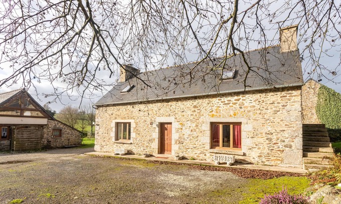 Saint-Martin-des-Pres Casa | Le Héron Cendré - Charmante maison 2 chambres