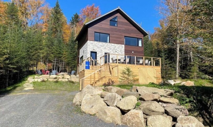 Lac Beauport Chalet De Esquí | LE HAUT PERCHE FACING THE LAKE