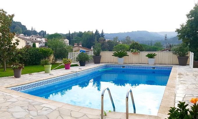 Villeneuve-Loubet Villa | Le Jacaranda