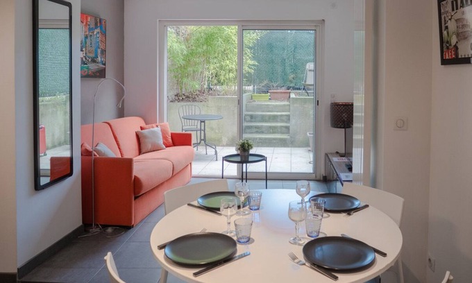 Aiguelongue Apartamento | Le Jardinet - Avec Bureau en Centre Ville !