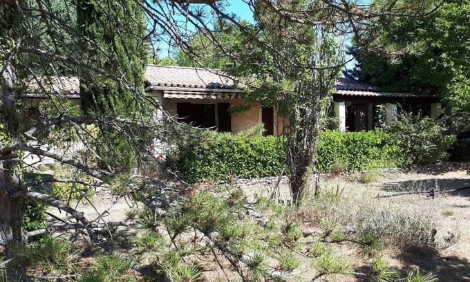 Lacoste Casa | Le Jas de Laure, Havre de Paix en Luberon