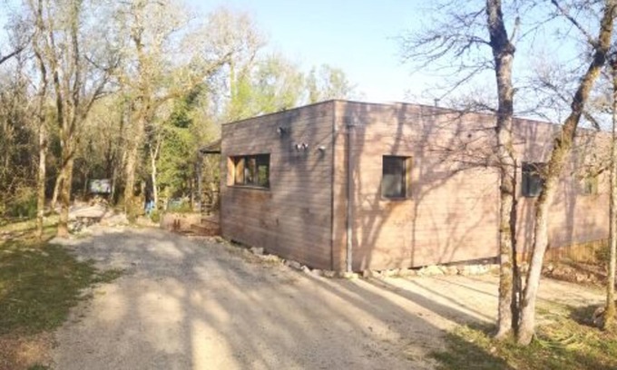 Esclauzels Chalet De Esquí | Le Lagon Vert, Relaxation, Nature and Nordic bathing.