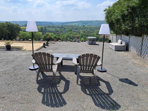 Bures-les-Monts Apartamento | Le Lodge Serene Self Catering