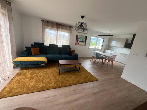 Saint-Clair-du-Rhone Apartamento | Le luxe au pied du pilat - 6 voyageurs