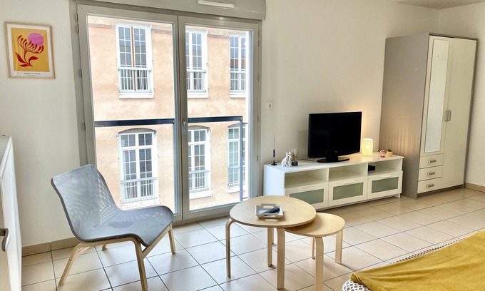 La Demi - Lune Apartamento | Le Métropolitain - Grand studio coeur Tassin et gare