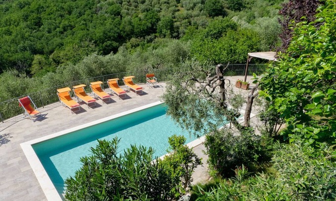 Monsummano Terme Villa | Le Maggioline Hilltop Country House con piscina en el corazón de la Toscana