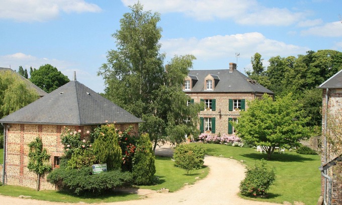 Villers-en-Ouche Casa | Le Manoir de Villers en Ouche 21/28 people