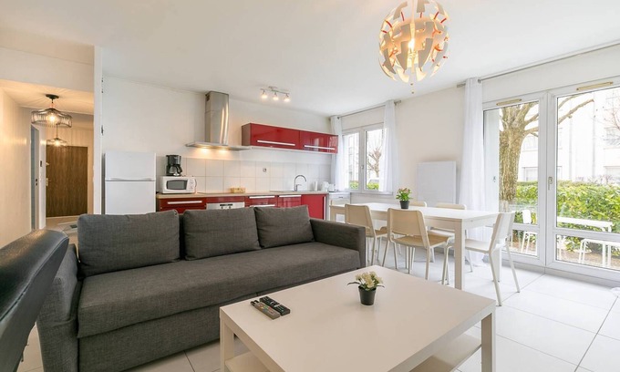 Faubourg-Raines Apartamento | Le Marpaux - Bel appartement avec jardin privatif - SR Loc