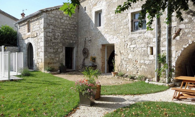 Saint Alban Auriolles Otro | Le Mas des Bignones - masía provenzal con piscina - Jardín cerrado - Sur Ardeche.