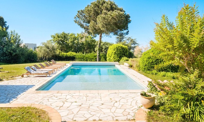 La Gaude Villa | Le Mas des Serens: Un remanso de paz con una vista panorámica excepcional.