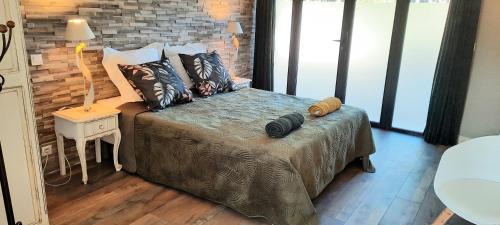 Labastide-de-Virac Apartamento | LE MAS DES SOURIS BLONDES