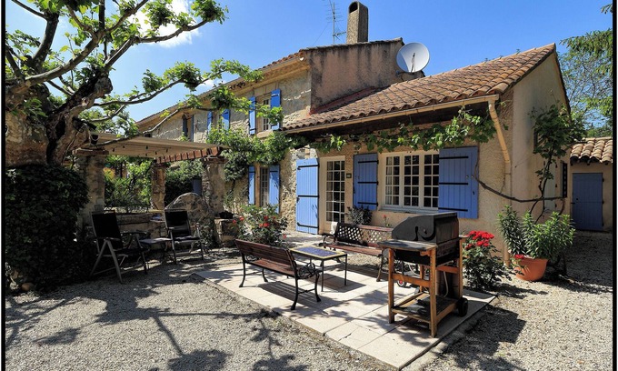 Rognonas Otro | Le Mas-8 plazas, 4bdrm, 4bathrm Self-Catering granja en el corazón de la Provenza