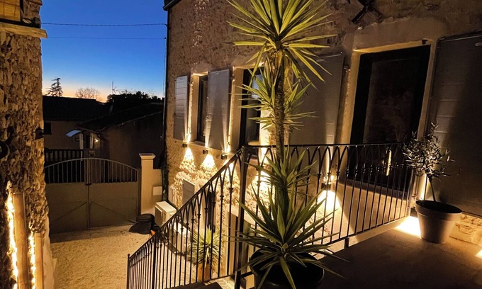 Sainte-Anastasie Casa | Le Mas, Village house
