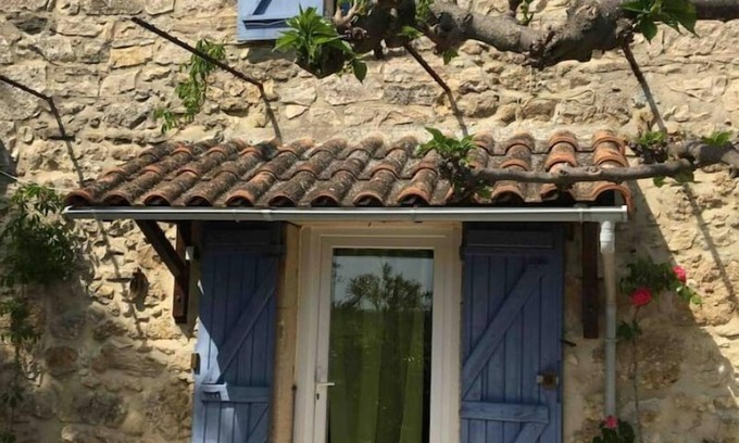 Vagnas Casa | Le Mazet d'Eden with its private garden not overlooked