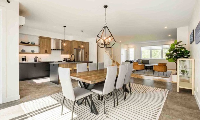 Magog Condominio | Le Memph: 3 bdrms pool spa Lake Memphremagog