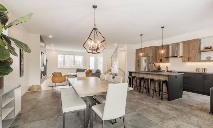 Magog Condominio | Le Memph: 3-bedroom condo-chalet with shared SPA Lake Memphremagog