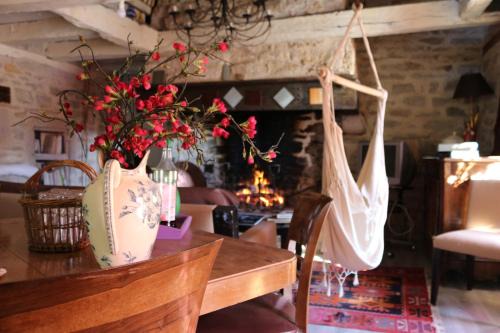 Vailhourles Cama Y Desayuno | Le Moulin à huile