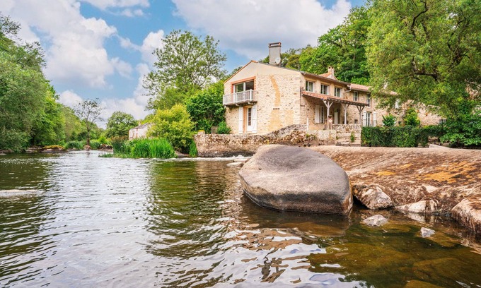 Mortagne-sur-Sevre Casa | Le Moulin de Pilet 4* - Proche Puy du Fou