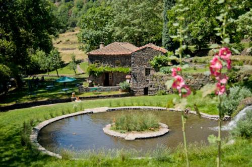 Saint-Arcons-d'Allier Cama Y Desayuno | le moulin