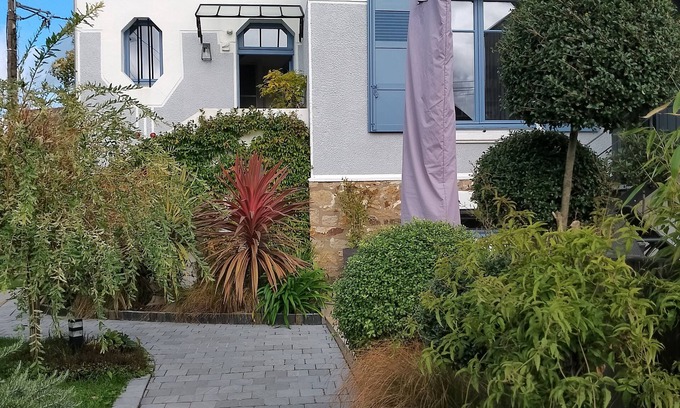 Auray Casa | "Le Moustoir" 1930 house entirely renovated, town center, quiet area