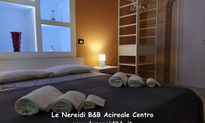 Acireale Cama Y Desayuno | Le Nereidi B&B Acireale Centro