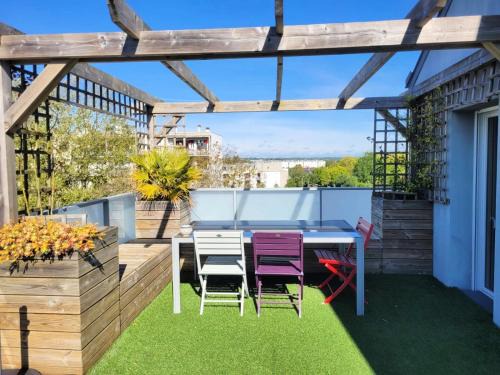 Ranzay-Grand Clos Apartamento | Le Nid : Rooftop moderne surplombant la ville